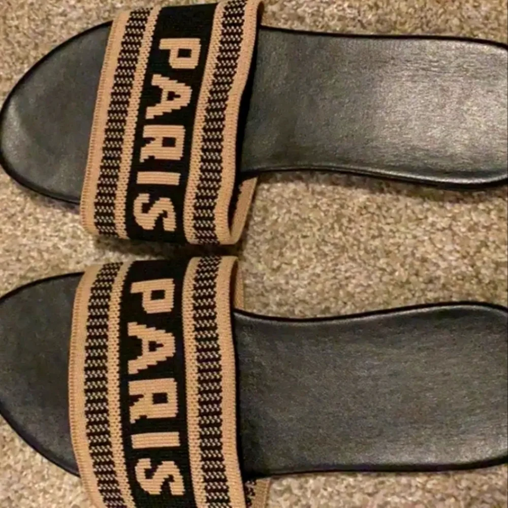 Stylish Black and Brown Slide Sandals